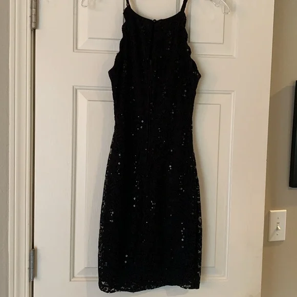 Black mini cocktail dress - Picture 4 of 6